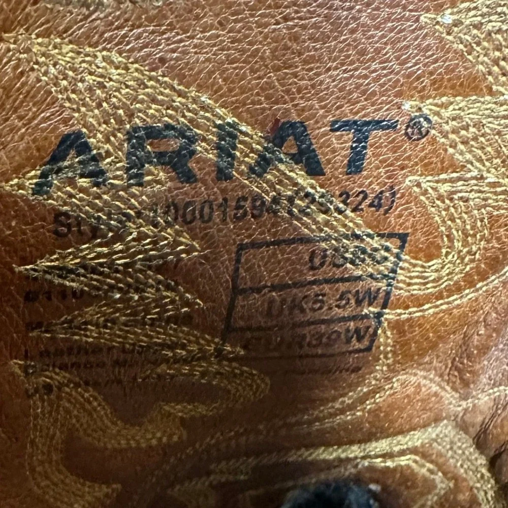 Ariat Women's Heritage Roughstock Size 8 Wide Antique Brown Leather Cowboy Boots